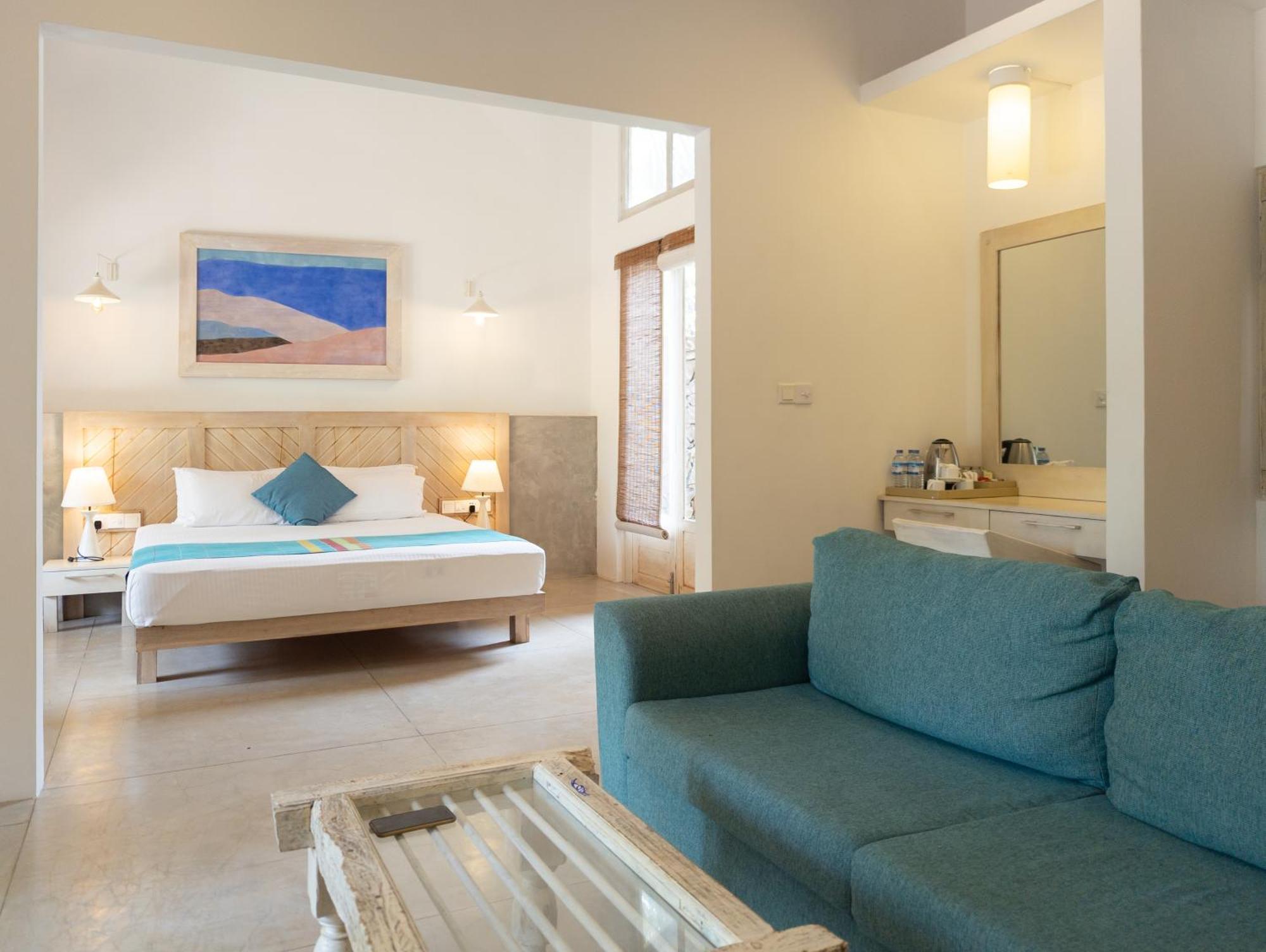 Hiru Villas And Kitesurfing Калпития Екстериор снимка