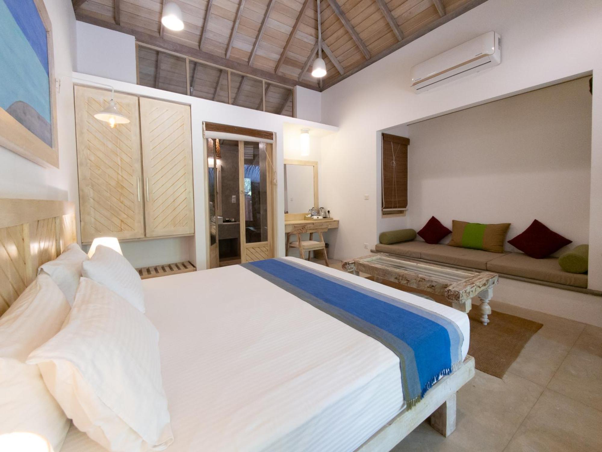 Hiru Villas And Kitesurfing Калпития Екстериор снимка